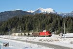 ÖBB 1016.042 mit Gz 45145 Richtung Mittenwald bei Klais. (13.12.2006) <i>Foto: Stefan von Lossow</i>