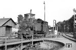 98 1027 vom Bw Schwandorf im Bw Cham. (07.1964) <i>Foto: Kurt Müller</i>