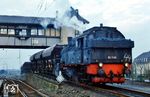 94 1536 im West-Ost-System des Rangierbahnhofs Hohenbudberg am Südberg mit 9 Einfahrgleisen, 28 Richtungsgleisen und dem Ablaufstellwerk "Hsf". (14.10.1968) <i>Foto: Bernd Kappel</i>