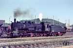 57 2559 ist im Rangierbahnhof Hagen-Vorhalle tätig. Offiziell gehörte die Lok bereits zum Bw Bestwig und war nur an die Bw-Ast Hagen Gbf ausgeliehen. (16.07.1969) <i>Foto: Bernd Kappel</i>