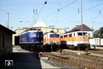 Im Bw Düsseldorf Abstellbahnhof trifft die zeitlos schöne E 18 03 auf die S-Bahn-Loks 143 599 und 111 163. (22.09.1994) <i>Foto: Bernd Kappel</i>