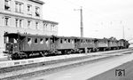 64 520 hat im Bahnhof Rosenheim umgesetzt für die Rückfahrt nach Frasdorf. (08.1953) <i>Foto: Karl Wyrsch, Slg. D. Ammann</i>