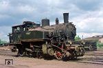 Lok 5 der Georgsmarienhütte-Eisenbahn (GME), ex 91 319 (Henschel, Baujahr 1902), präsentiert sich im 67. Einsatzjahr im Bahnhof Georgsmarienhütte. 1975 übernahm der EK die Lok von der GME. Eine geplante Inbetriebnahme scheiterte am schlechten Zustand des Kessels der Lok. Daher gab der EK sie 1979 an den Karnevalsverein "Pängelanton" ab. Dieser stellte die Lok am 1. Mai 1982 in Münster-Gremmendorf als Denkmallok auf. (16.05.1969) <i>Foto: Bernd Kappel</i>