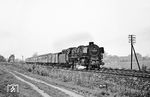 Nach Münster (Westf) war 012 055 mit dem E 1806 aus Norddeich Mole bei Rheine Süd unterwegs. Links ist das Stellwerk "Rs" zu sehen, das den Abzweig in/aus dem Güterbahnhof regelte, für Reisezüge auf der Hauptbahn hatte es nur die Funktion einer Blockstelle. (19.05.1970) <i>Foto: Wolfgang Bügel</i>