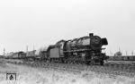 44 447 vom Bw Minden (Westf) mit einem Güterzug aus Hamm Rbf kurz vor Löhne (Westf). (22.07.1965) <i>Foto: Wolfgang Jahn</i>