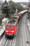 Noch ist die Baureihe 151 auf den Gleisen der DB unterwegs, wenn auch nicht mehr in der Zugrelation über die Wupperstrecke, wie hier 151 145 vor FIR 51156 (Hagen-Vorhalle - Gremberg) bei Schwelm-Martfeld. (01.12.2010) <i>Foto: Joachim Bügel</i>