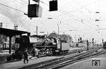 Die Limburger 39 162 war mit einem Personenzug in Frankfurt/M Hbf eingetroffen und macht sich nun als Lz auf den Weg. (08.1962) <i>Foto: Karl-Ernst Maedel</i>