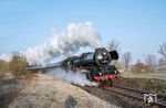 03 2155 mit einem Sonderzug von Saalfeld (Saale) nach Triptis bei Neunhofen.  (03.04.2025) <i>Foto: Atijana Schmidt</i>