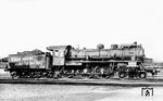 SNCB 6205 (eine pr. S 10², ex "1205 Elberfeld") vom Bw Görlitz mit zeitgemäßer Kriegsparole "Räder müssen rollen für den Sieg". Werner Hubert ließ die am 24.03.1942 vom Depot Landen (aus der belgischen Provinz Flämisch-Brabant) nach Görlitz requirierte belgische Leihlok im Bw Dresden-Altstadt in Position fahren. Im März 1943 wurde sie an die RBD Halle (Saale) abgegeben.  (1942) <i>Foto: Werner Hubert</i>
