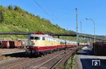 E 03 001 mit dem AKE-Rheingoldzug auf einer Rundfahrt von Köln nach Koblenz und zurück in Linz am Rhein. (12.04.2025) <i>Foto: Ralf Opalka</i>