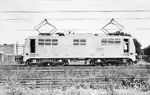 Baumusterlok E 10 001 während ihrer ersten Gehversuche im Grundieranstrich bei Krauss-Maffei im Bahnhof München-Allach. (23.08.1952) <i>Foto: Dr. Günther Scheingraber</i>