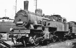 Die ehemalige AL 2608, eine preußische T 11, wartet im Depot Sarrebourg (Saarburg) auf ihr weiteres Schicksal.  (22.05.1949) <i>Foto: Jacques H. Renaud</i>