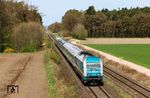 223 068 mit ALX 358 (Prag - München) südlich von Schwandorf bei Klardorf. (16.04.2025) <i>Foto: Joachim Bügel</i>