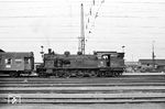 Die Hanauer 78 352 mit einem Personenzug in Hanau Hbf. (08.1960) <i>Foto: Karl-Ernst Maedel</i>