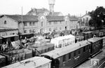 Hochbetrieb im Kleinbahnhof Weißenhöhe (Bialosliwie) der Wirsitzer Kreisbahn. (16.07.1942) <i>Foto: Kurt Herbener, Slg. W. Löckel</i>