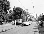 GT4-Tw 108 (Baujahr 1962) auf der Linie 1 zur Lorettostraße in der Kaiser-Joseph-Straße. (05.1967) <i>Foto: Reinhard Todt</i>