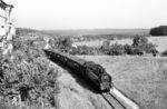 75 055 mit einem Personenzug von Dettenhausen nach Böblingen in Weil (Schönbuch). (06.1957) <i>Foto: Jürgen Hagemann, Slg. R. Garn</i>
