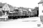 V 29 953 bei der BayWa-Anschlussbedienung in Donaustauf. (08.1958) <i>Foto: Gerhard Karl</i>