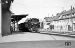 99 672 hat ihr Rangiergeschäft im Bahnhof Steinheim (Murr) beendet und wird gleich weiter nach Beilstein (Württ) fahren. (20.04.1960) <i>Foto: Gerhard Karl</i>