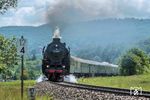 01 1104 hat mit DPE 347 soeben Wernigerode hinter sich gelassen. (20.05.2025) <i>Foto: Atijana Schmidt</i>