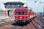 465 006 fährt in Stuttgart Hbf ein. (08.1975) <i>Foto: Klaus Himmelreich</i>