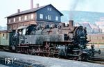 86 1143 (Bw Meiningen) vor einem Personenzug nach Schleusingen im Bahnhof Meiningen. (29.08.1970) <i>Foto: Robin Fell</i>