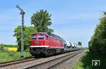 Mit dem leeren Dolomitzug nach Wünschendorf (Elster) passiert 232 701 das Blocksignale der BK Zauschwitz zwischen Zwenkau-Großdalzig und Pegau. (14.05.2025) <i>Foto: Ralf Opalka</i>
