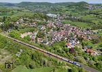 159 245 der European Loc Pool Frauenfeld (ELP), die im Einsatz für die (BELog) Baustoffe- Entsorgung- Logistik Langenau steht, mit DGS 95696 (Erfurt - Gemünden/Main) bei Mottgers. (30.04.2025) <i>Foto: Joachim Schmidt</i>