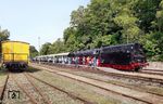 Am 1. Juni 2025 pendelte 012 104 zwischen dem Osnabrücker Hauptbahnhof und dem ehemaligen Zechenbahnhof Piesberg mit dem Museumszug der Osnabrücker Dampflokfreunde, der soeben Piesberg erreicht hat. (01.06.2025) <i>Foto: Ronald Krug</i>