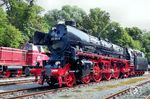 Im Zechenbahnhof Piesberg bei Osnabrück traf 012 104 auf eine alte Bekannte aus Altonaer Zeiten, V 65 001 (265 001) der Osnabrücker Dampflokfreunde. (01.06.2025) <i>Foto: Ronald Krug</i>