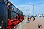 012 104 am Ziel ihrer Reise in Norddeich Mole. (31.05.2025) <i>Foto: Michael Hubrich</i>