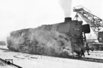 012 058 mit eingereiftem Triebwerk im Heimat-Bw Rheine. (06.01.1971) <i>Foto: Wolfgang Bügel</i>