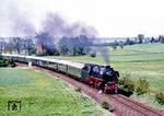 An der damals sehr bekannten Fotostelle von der Bundesstraße 2 wurde 01 1066 auf der Rückfahrt nach Nürnberg südlich von Bayreuth abgepasst. (13.05.1985) <i>Foto: Joachim Schmidt</i>