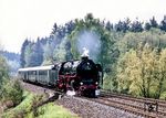 01 1066 mit dem zweiten Eröffnungszug zwischen Ranna und Pegnitz (16.05.1985) <i>Foto: Joachim Schmidt</i>