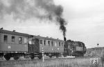 78 186 (Bw Friedberg/Hess) beschleunigt den P 4690 nach Reinheim (Odenw) aus Offenbach Ost. (04.1962) <i>Foto: Karl-Ernst Maedel</i>
