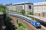 Nach einer knapp einstündigen Wendezeit in Wuppertal Hbf geht es für 101 128 am RE 21608 zurück nach Venlo/NL. (19.06.2025) <i>Foto: Wolfgang Bügel</i>