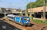 Mit dem Leerwagenpark des DLr 21616 verlässt TCS 101 033 den Wuppertaler Hauptbahnhof. (19.06.2025) <i>Foto: Wolfgang Bügel</i>