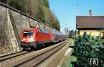 182 019 vor S 31721 (Meißen - Schöna) bei Obervogelgesang nahe Pirna. (21.04.2015) <i>Foto: Thomas Konz</i>