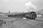 086 809 kehrt nach einer Anschlußbedienung zum Bahnhof Plaidt zurück.  (30.03.1971) <i>Foto: Wolfgang Bügel</i>
