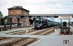 01 074 (Bw Treuchtlingen) mit einem Schnellzug in Schweinfurt Hbf. (28.04.1961) <i>Foto: Robin Fell</i>