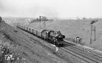 038 772 mit P 3969 nach Horb auf der Gäubahn bei Gärtringen. (06.07.1971) <i>Foto: Burkhard Wollny</i>
