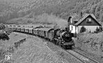 038 382 mit P 4332 (Sigmaringen - Tübingen) bei Kaiseringen-Frohnstetten. (08.07.1971) <i>Foto: Burkhard Wollny</i>