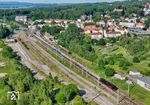 01 0509 verlässt mit DPE 1821 nach Leipzig den Bahnhof Bergen auf Rügen. (14.06.2025) <i>Foto: Joachim Schmidt</i>