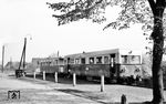 Triebwagen T 62 (Wismar, Baujahr 1934) der Kleinbahn Hoya-Syke-Asendorf in Heiligenfelde. (17.04.1961) <i>Foto: Gerhard Karl</i>
