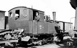 Lok 33 „BRUCHHAUSEN“ (Hanomag, Baujahr 1899) der Kleinbahn Hoya-Syke-Asendorf (HSA) im Bahnhof Syke. (17.04.1961) <i>Foto: Gerhard Karl</i>