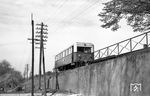 T 63 (Wismar, Baujahr 1934) in der Endhaltstelle in Hoya. (17.04.1961) <i>Foto: Gerhard Karl</i>