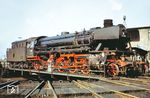 41 097 vom Bw Kirchweyhe auf der Drehscheibe ihres ehemaligen Heimat-Bw Osnabrück Hbf, wo sie vom 29.03.1961 bis 23.03.1967 stationiert war. (1968) <i>Foto: J.B. Snell</i>