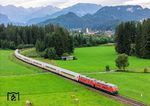218 415 und 218 411 mit IC 2012 nach Dortmund bei Unterthalhofen. (04.08.2025) <i>Foto: Joachim Schmidt</i>