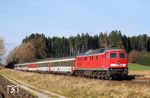 232 589 befördert den EC 191 (Zürich - München) bei Wiedergeltingen kurz vor Buchloe. (07.11.2005) <i>Foto: Stefan von Lossow</i>