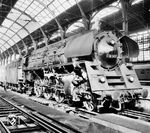 Die Wittenberger 01 503 ist mit D 166 aus Berlin in Hamburg-Altona angekommen. (07.04.1969) <i>Foto: Jörg Schulze</i>
